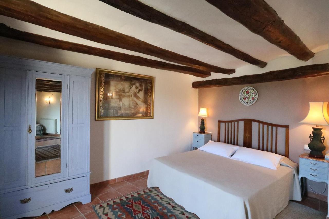 Bed and Breakfast Casa Amparo San Martín de Unx Exterior foto